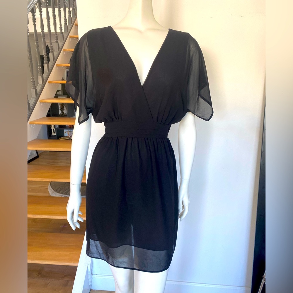 Sin Black kimono sleeve sheer georgette snatch waist v-neck dress size 6